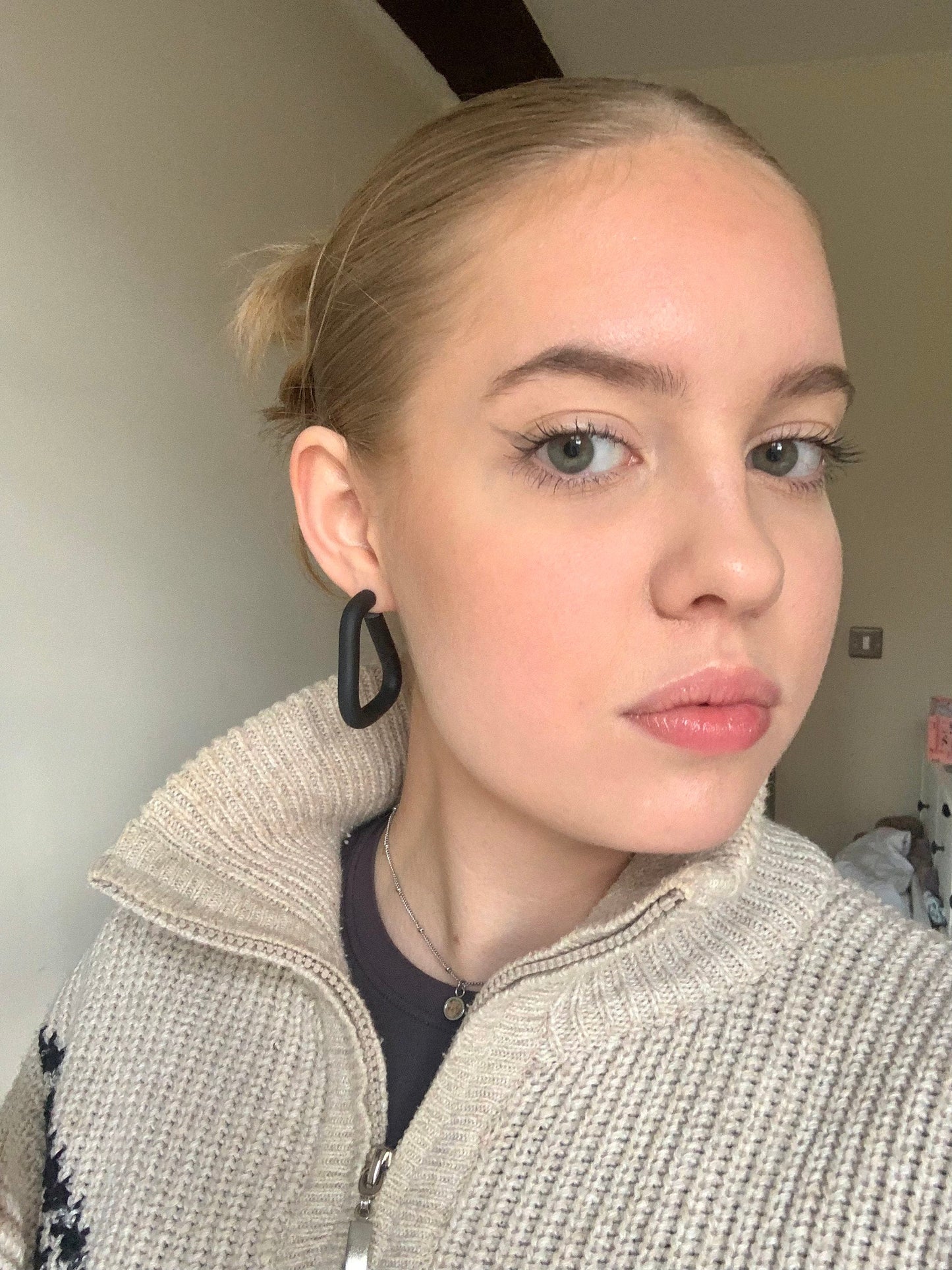 TRAPEZIUM HOOPS