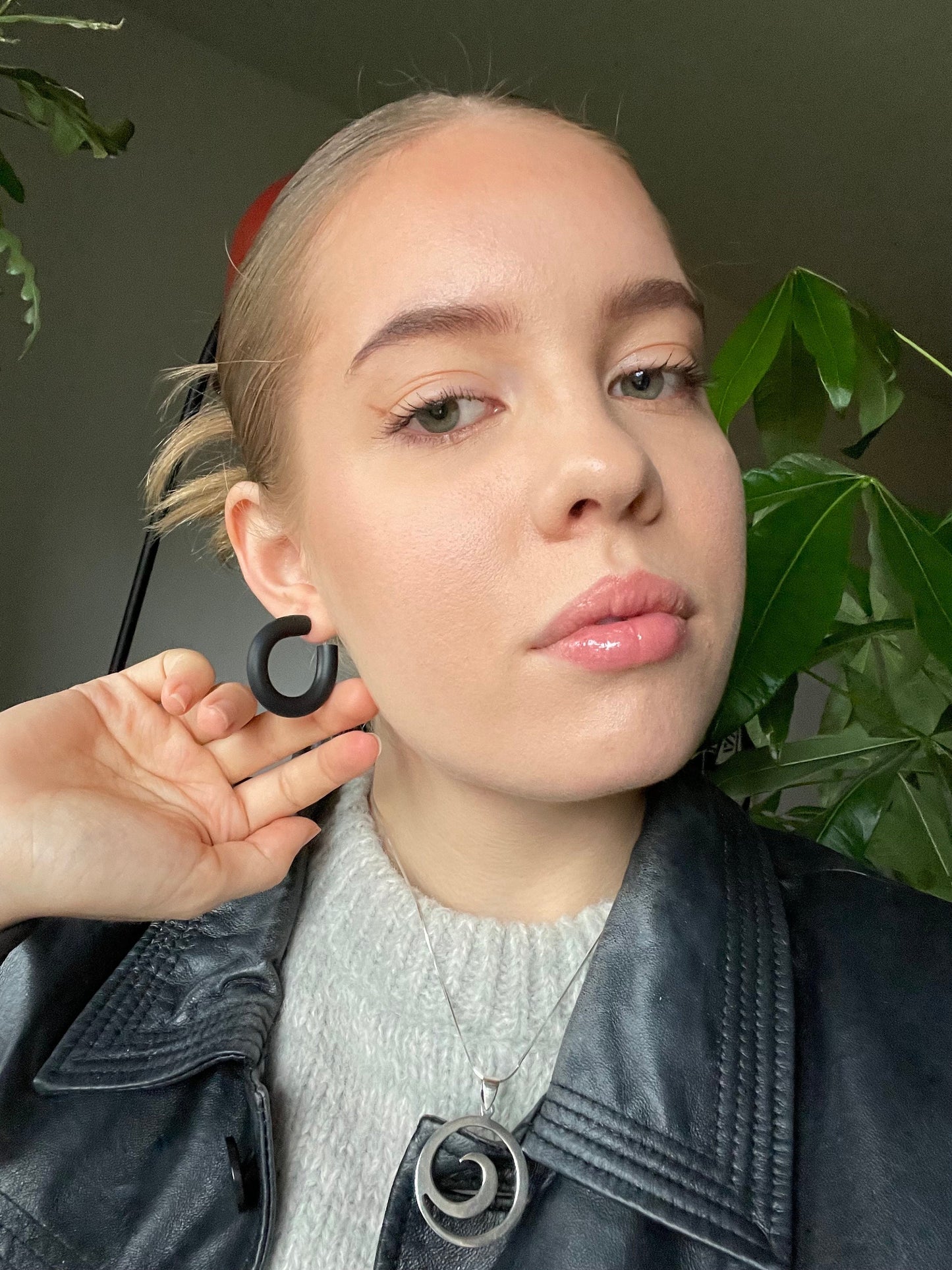 HOOPS