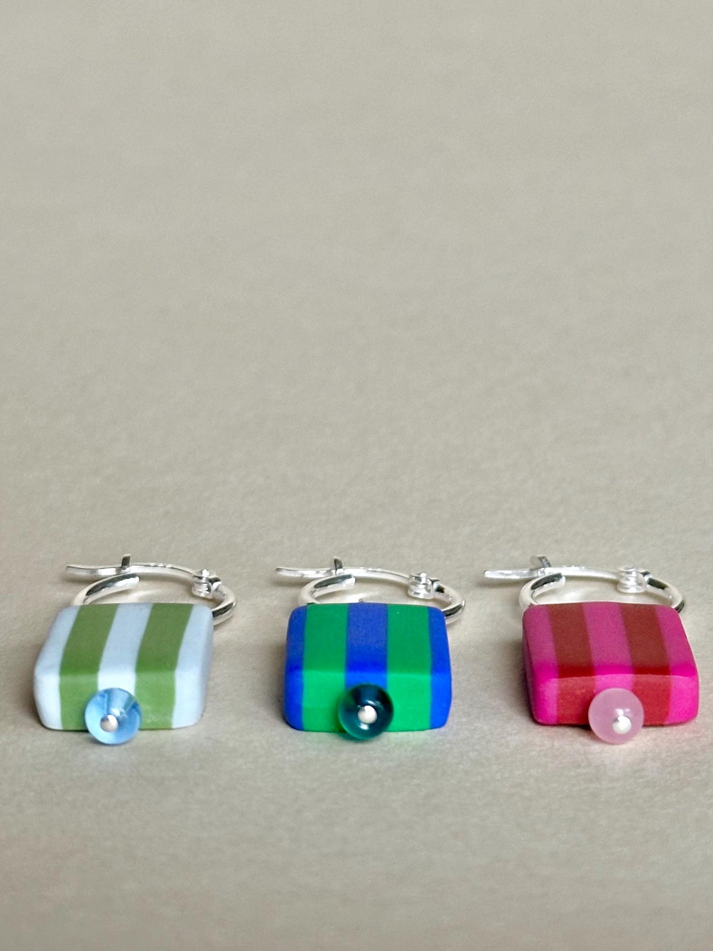 STRIPED BEAD HOOPS