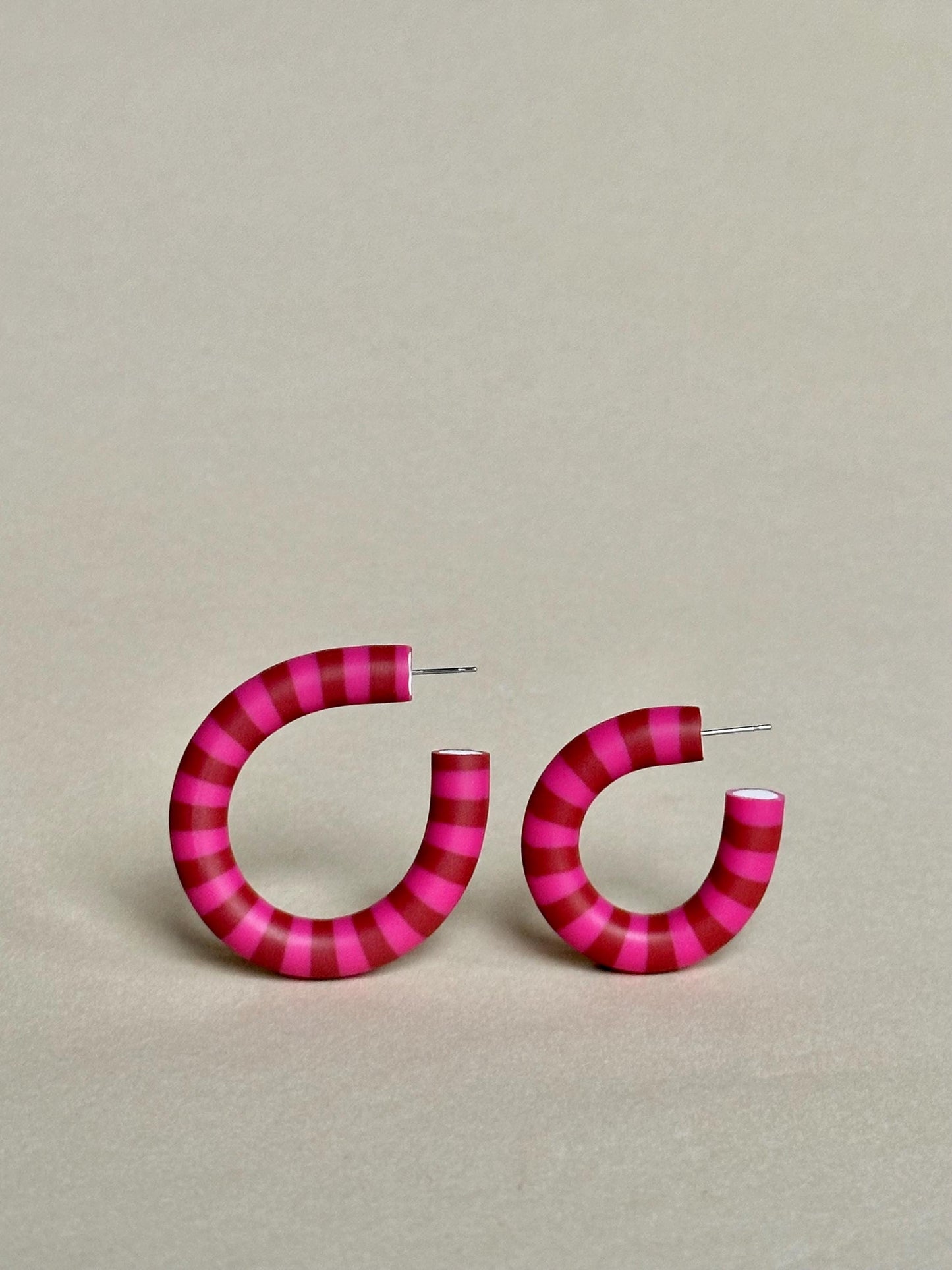 STRIPED HOOPS
