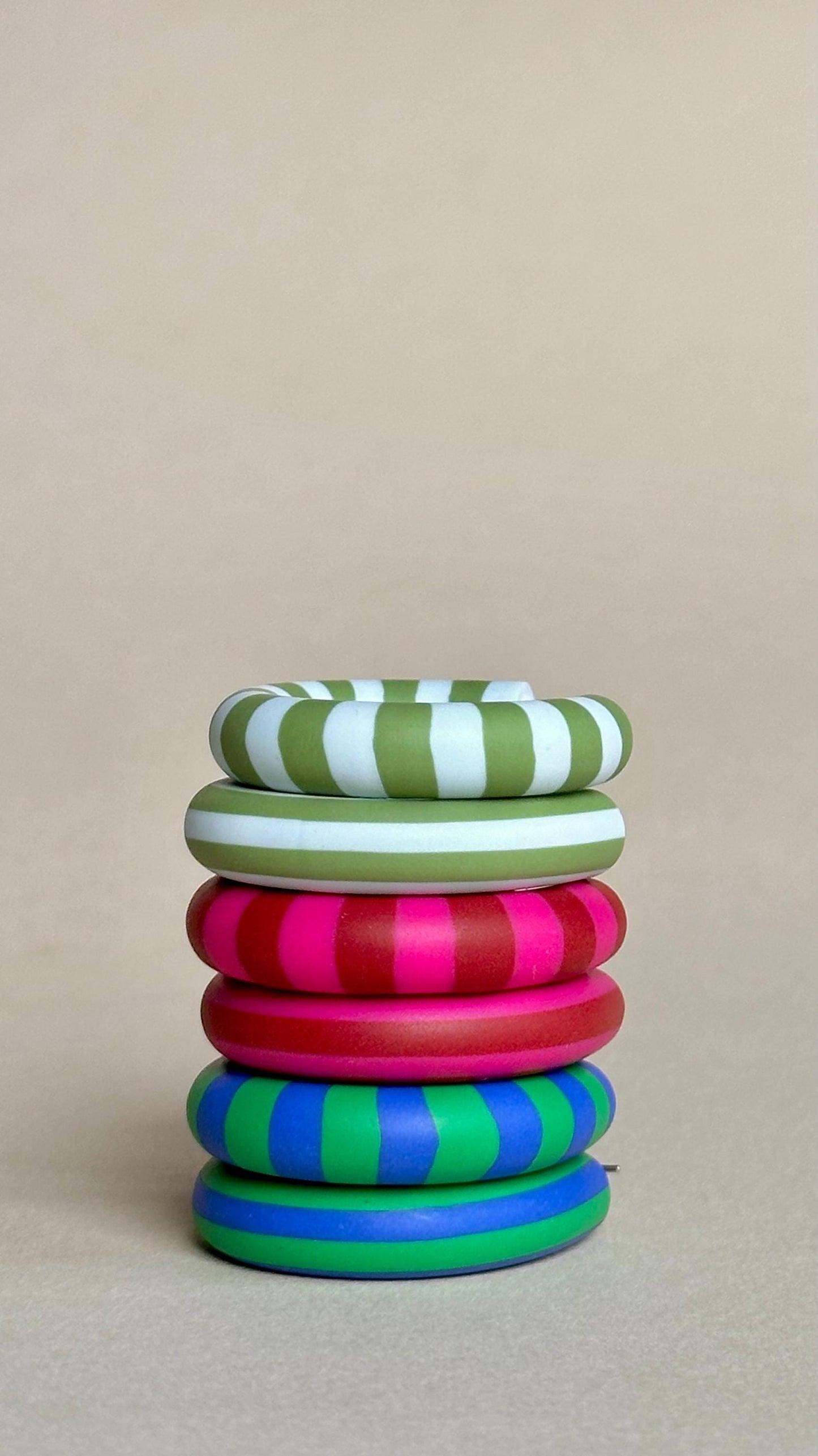 STRIPED HOOPS