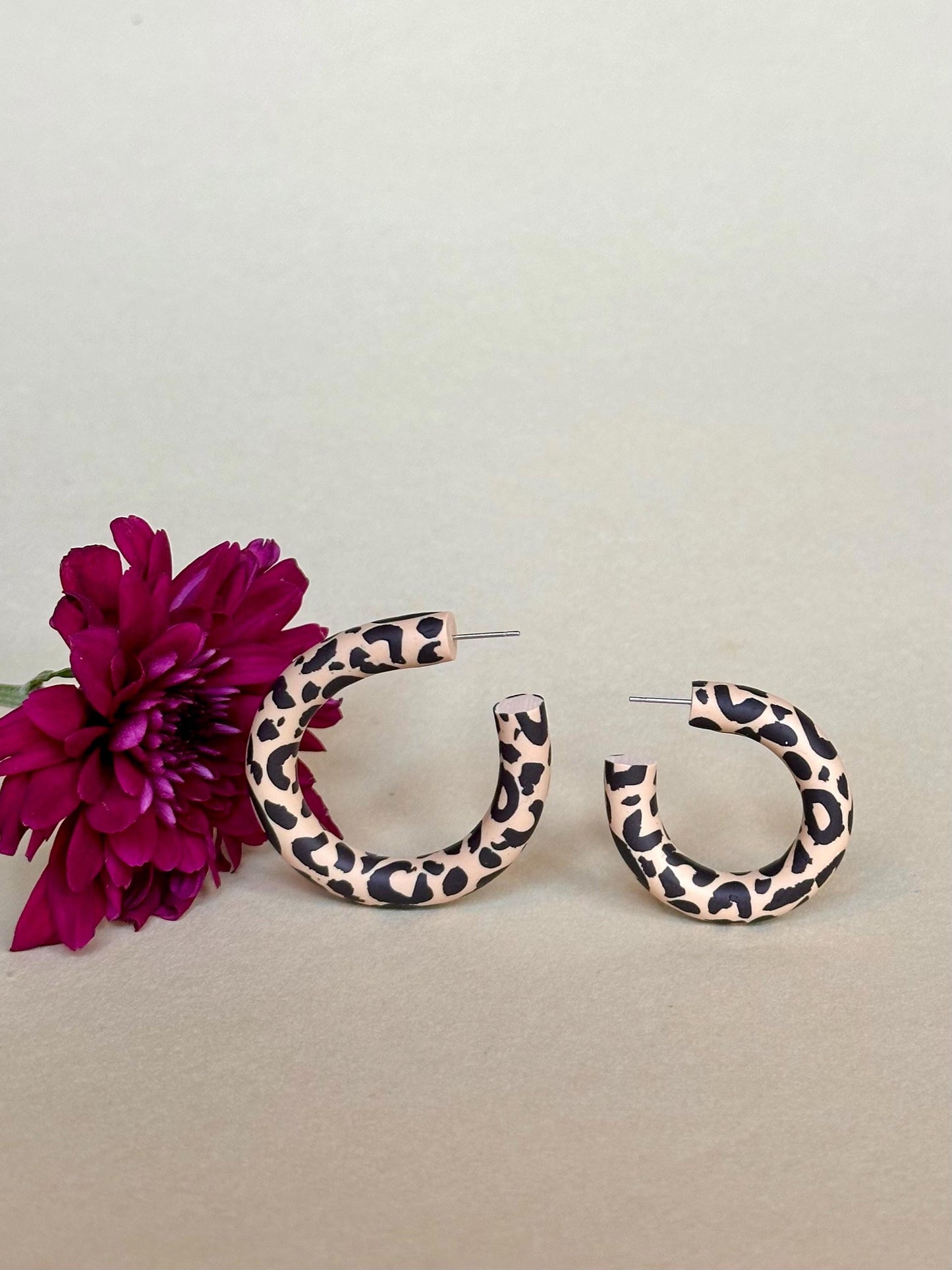 LEOPARD HOOPS