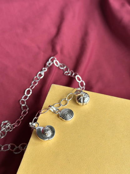 SET OF 3 CHARMS + CHAIN BUNDLE