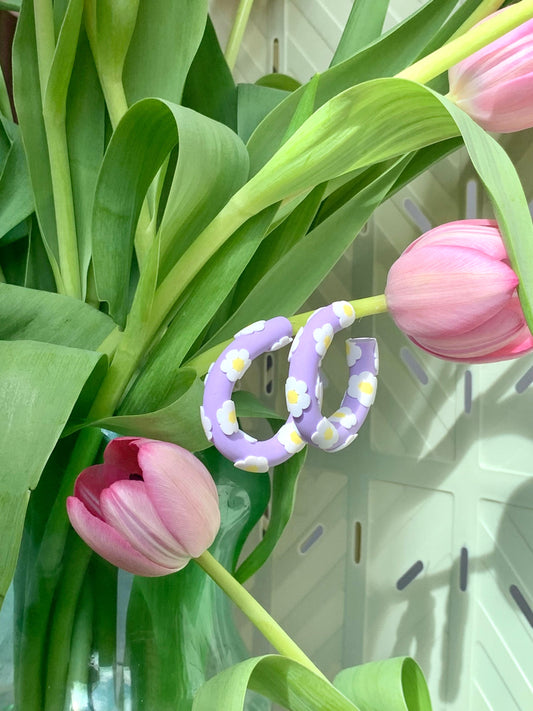 LILAC DASIY HOOPS